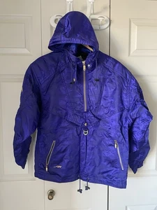 Descente | Periwinkle hooded pullover jacket. Vintage. Size 8. Gold detail. - Picture 1 of 7