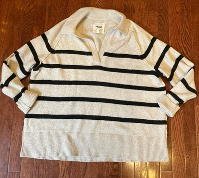 NWT Aerie Oversized Sweater Collared Raglan Sleeve V-neck Sweater Women's Small - Image 1 of 2