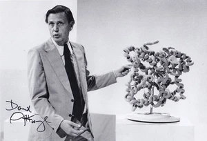 Presenters - David Attenborough - Hand Signed 12x8 Inch Photograph - COA - Picture 1 of 1