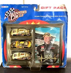 2001 DALE JARRETT #88 Gift Pack NASCAR 3 Die-Cast Cars 1/64 FRAMED ART - Picture 1 of 10