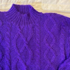 Vintage CABIN FEVER Sweater Womens Medium Purple Mohair Mock Neck Cable Knit - Picture 1 of 9