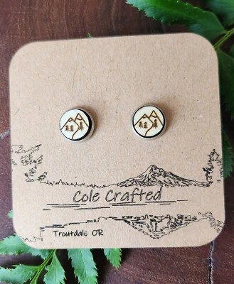 Pendientes de montaña madera hechos a mano 8 mm bisel conjunto excursionista geométrico escénico monte joyería  Foto 1 de 4