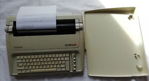 OLYMPIA CARRERA Schreibmaschine elektrisch mit Bedienungsanleitung 1984/85