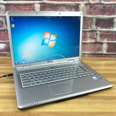 Dell Inspiron 1525 Retro Gaming Laptop Pentium D 1.73GHz 2GB RAM (Windows 7 Pro) - Image 1 of 4