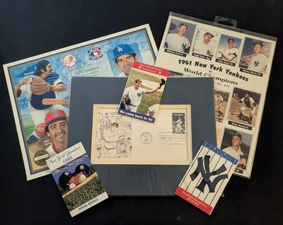 MLB Yankees Bundle NYY Assorted Random Collectable Vintage Memorabilia Lot of 6 - Image 1 of 4
