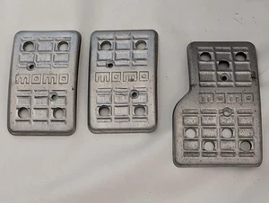 Vintage MOMO Corse Waffle Pedal Covers Set – Aluminum Racing Pedals – Manual - Bild 1 von 2
