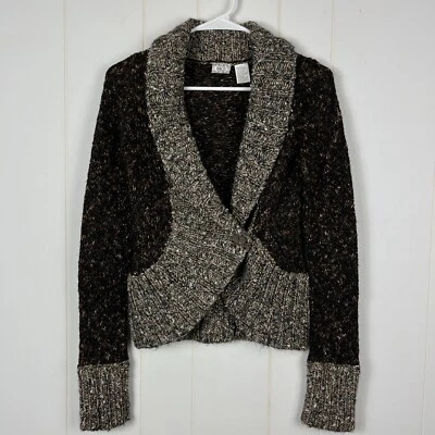 Cárdigan suéter con hebilla BKE para mujer pequeño marrón negro jaspeado botón alpaca mohair Foto 1 de 4