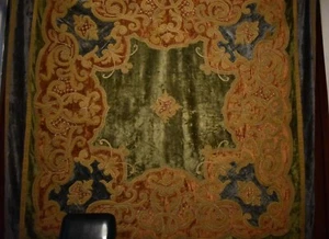 Green and Gold Velvet Embroidered Tapestry English Home Classic One of a Kind - Picture 1 of 10
