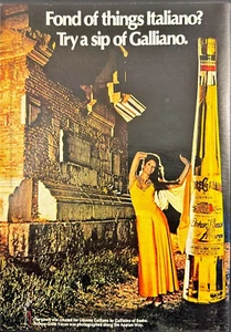Anuncio impreso vintage 1973 de la actriz de licor Galliano Greta Vayan Appian Way - Imagen 1 de 6