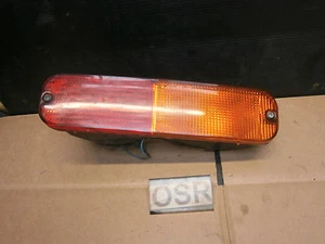LAND ROVER FREELANDER 1998-2002 FUERA DE JUEGO LADO CONDUCTOR PARACHOQUES TRASERO LUZ INDICADORA - Imagen 1 de 1