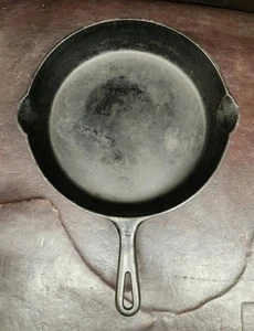 Vintage Griswold SBL #9 Cast Iron Skillet, Small Logo, 11.25” Diameter/READ - Picture 1 of 15