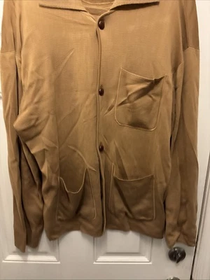 Orvis Mens Sweater  XXL Tan 3 Pocket 100% Merino Wool EUC Sporting Traditions - Image 1 of 4