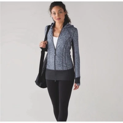 Jaqueta Lululemon Daily Practice azul cinza com capuz furos longos para polegar Athleisure 6 - Imagem 1 de 4