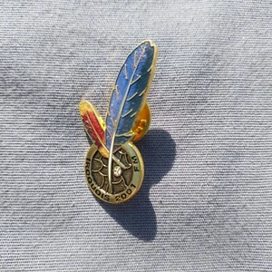 Iroquois 2001 FM Feather Dreamcatcher Lapel Hat Jacket Pin - Picture 1 of 1