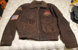 AMAZING GUESS FLYERS CLUB BROWN LEATHER AVIATION BOMBER JACKET MEN'S SIZE LARGE - Picture 1 of 11