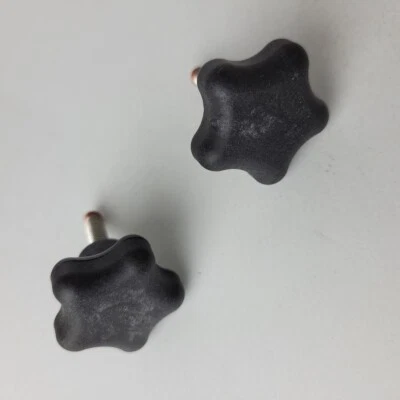 Juego de 2 pares de perillas de barra transversal para portaequipajes de techo negro OEM Toyota Rav4 2004-2012 Foto 1 de 4