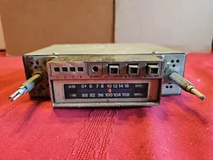 vintage car radio Mustang Electronics Model irk-6011 - Picture 1 of 8