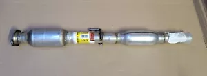Genuine Walker 54929 Ultra EPA Direct Fit Catalytic Converter Exhaust - Picture 1 of 1
