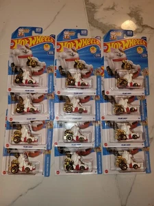 2025 Hot Wheels Feline Lucky Cat Maneki-Neko Celebration Racers N Case Lot Of 12 - Picture 1 of 4