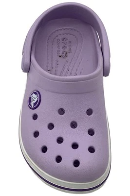 Zueco Crocs unisex fuera de la cancha lavanda para niños pequeños Foto 1 de 3