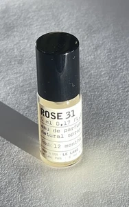 Le Labo Rose 31 Eau De Parfum 5 ml/0,17 Oz. Mini Reisespray - Bild 1 von 1
