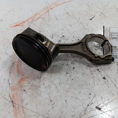 Jeep Compass 2.4 Single Piston With Connecting Rod   2018 2019 2020 2021 2022 - Image 1 of 4