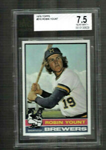 1976 TOPPS #316 BREWERS ROBIN YOUNT BGS BVG 7.5  