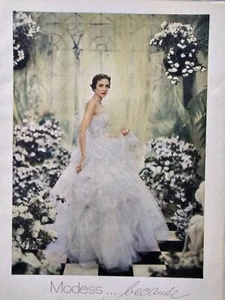 1951 Modess Because Damen Damen weiß Abendkleid Vintage Werbung - Bild 1 von 1