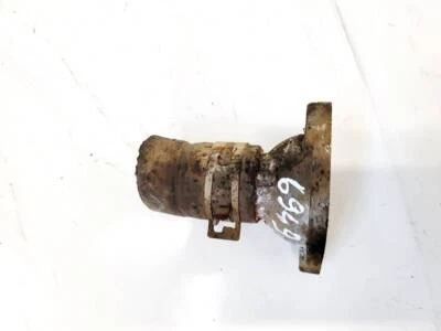 Toyota Yaris 2006 Thermostat Housing (Flange) used, Genuine #1949852-72 - Imagem 1 de 4