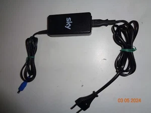Alimentatore esterno originale per decoder Sky AD8260-5LF 12V 3,33A - Foto 1 di 2