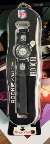 Pittsburgh Steelers Kids Rookie Watch Game Time NFL-ROB-PIT Youth Boys Child Cover