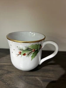 Herend Noel Mug - Picture 1 of 5