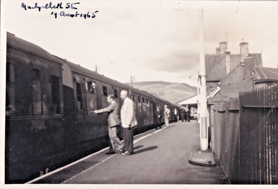 FTP 1965 Two Postcard Sized Photos of Machynlleth Railway Station Montomeryshire - Image 1 of 2