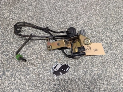 Conjunto de bote de carbón solenoide interruptor de vacío EVAP Mazda Miata 1999-2005  Foto 1 de 4