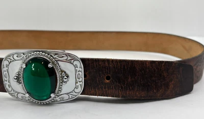 Cinturón de Cuero con Diseño de Caballo Hebilla de Metal Piedra Verde Talla 36 Hecho en EE. UU. Foto 1 de 4