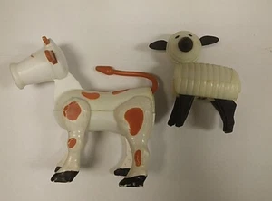 Vintage Fisher Price Little People Farm Animals Lot Cow And  Sheep  - Picture 1 of 3