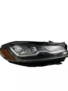 2017-20 JAGUAR F-PACE PASSENGER SIDE LED HEADLIGHT OEM *FOR PARTS* - Picture 1 of 13