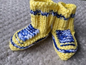 Handmade Crochet Baby Booties - Picture 1 of 3