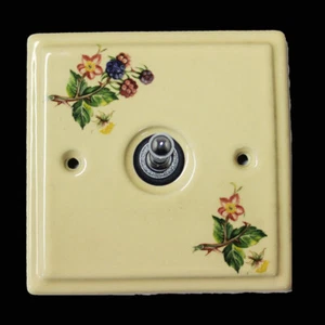 1 x Cream Porcelain Toggle Switch Bramble Design - Picture 1 of 1