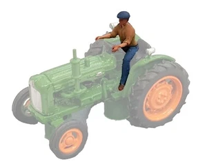 FG11 Tractor Driver Figures (x2) unpainted O scale - Picture 1 of 8