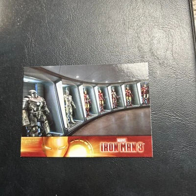 J101b Iron Man Three 2013 Marvel #1 Mark I V1 Armored Suits Display - Image 1 of 2