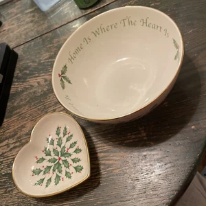 Lenox Holiday Christmas Bowl 7 1/4" Home Is Where The Heart Is & Sm Heart Tray - Picture 1 of 7