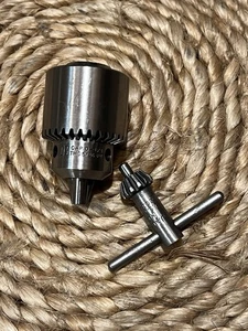 Jacobs No. 1B 0-1/4 Zoll Bohrfutter 5/16-24 Tpi Aufnahme USA mit Schlüssel (E2) - Bild 1 von 3
