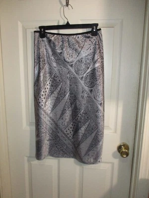 Falda trompeta de colección Uncivilzed Y2K para mujer negra platino gris cachemira pull on - mediana Foto 1 de 4