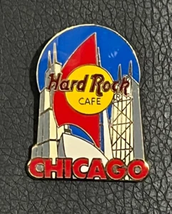 Insignia de pin HARD ROCK CAFE CHICAGO velero edificios - Imagen 1 de 2