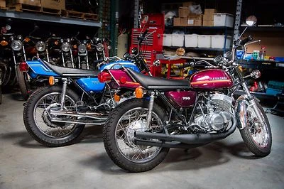 Juego completo de escape de cámara Kawasaki H2 750 TNT - negro REPRO Foto 1 de 4