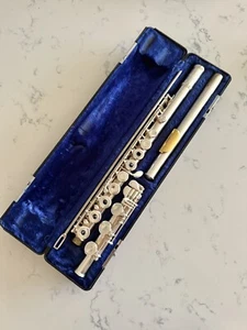 Gemeindhardt 50 Series Open Hole Flute 53SHB - Picture 1 of 6