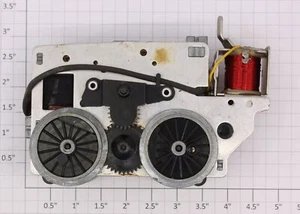 Chasis de motor Lionel 8602-601 con unidad eléctrica de 2 posiciones - Imagen 1 de 4