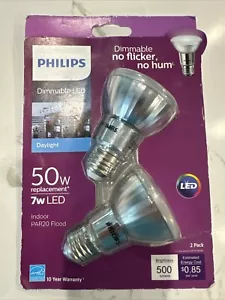 Philips 50W/7W LED Dimmable LED Flood Light Bulb Daylight 2-Pk - Picture 1 of 2
