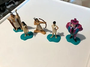 Vintage 90's Pocahontas Figures Set of 5 Toys Disney - Picture 1 of 8